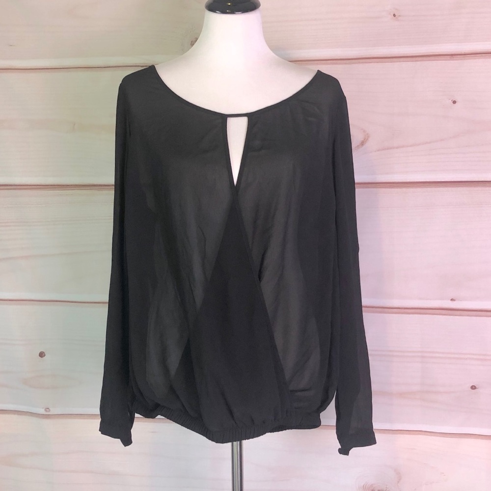 {NWT} Torrid Cross Front Sheer Long Sleeve Blouse